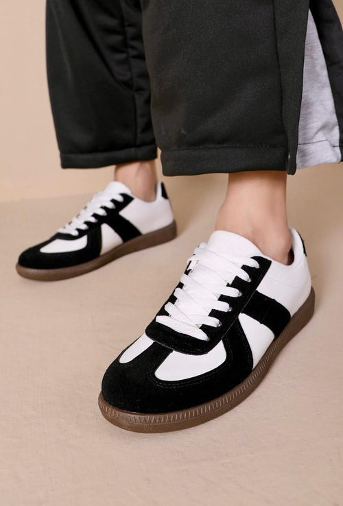 Casual Fashion Stripe Fashion Trainers – Wholesale Bulk Pack 12 pairs